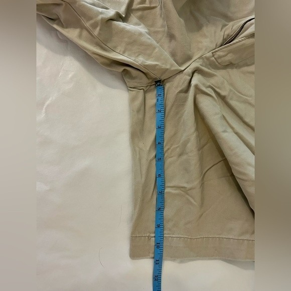 Lands End Men’s size 34” khaki flat front shorts - Picture 5 of 5